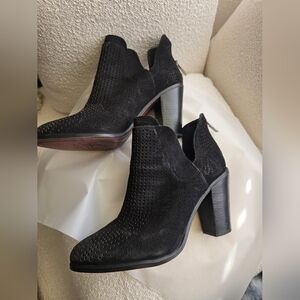 Vince‎ Camuto Perforated Suede Stacked Heel Booties - Farrier - Black, Size 7.5